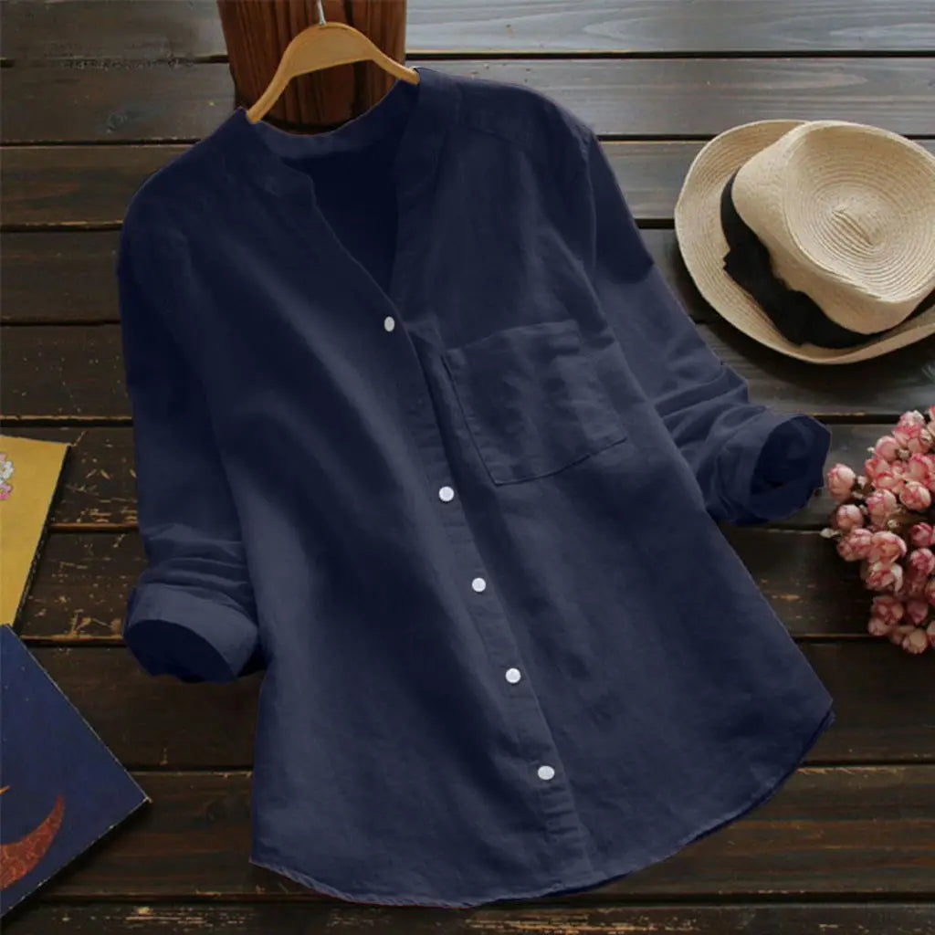 "Autumn™ | Bluzka z dekoltem w serek" can be rewritten as "Autumn™ | Bluzka z V-dekoltem".
