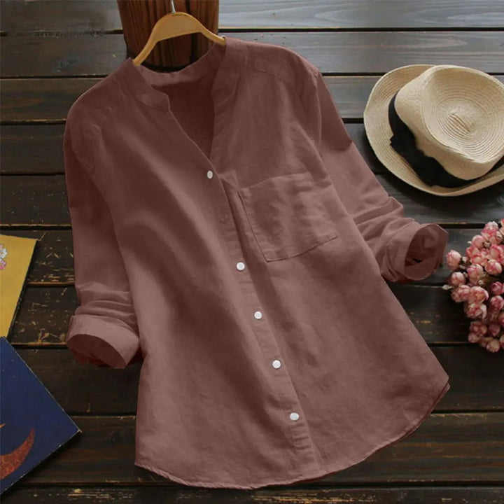 "Autumn™ | Bluzka z dekoltem w serek" can be rewritten as "Autumn™ | Bluzka z V-dekoltem".
