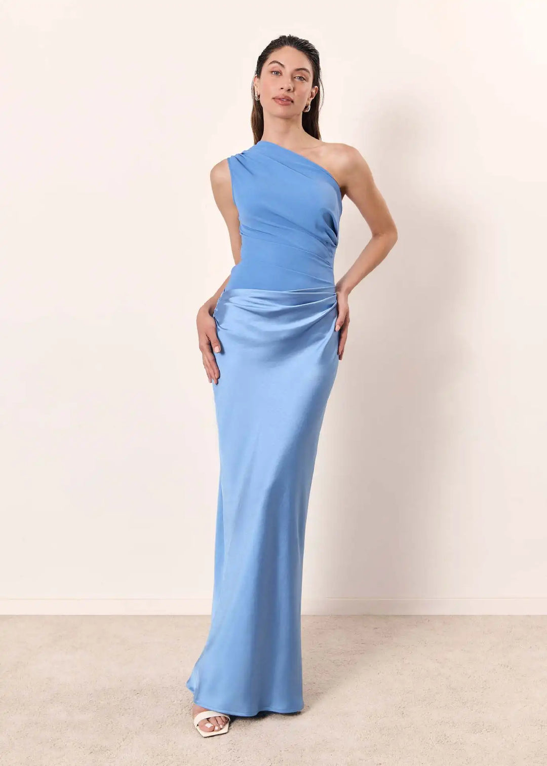 Sukienka maxi z satyny Guilt