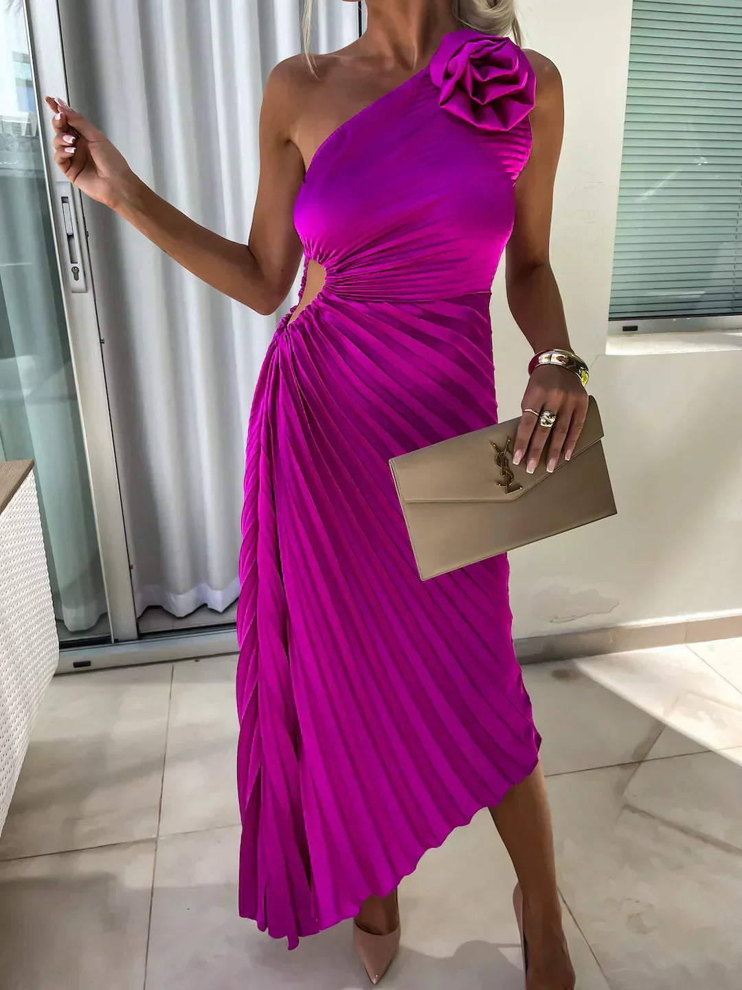 Eya™ | Elegancka maxi sukienka na jedno ramię z kwiatowym wzorem